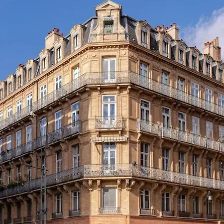 Coeur Capitole 122m2- Clim - Parking - Ascenseur- Metro *